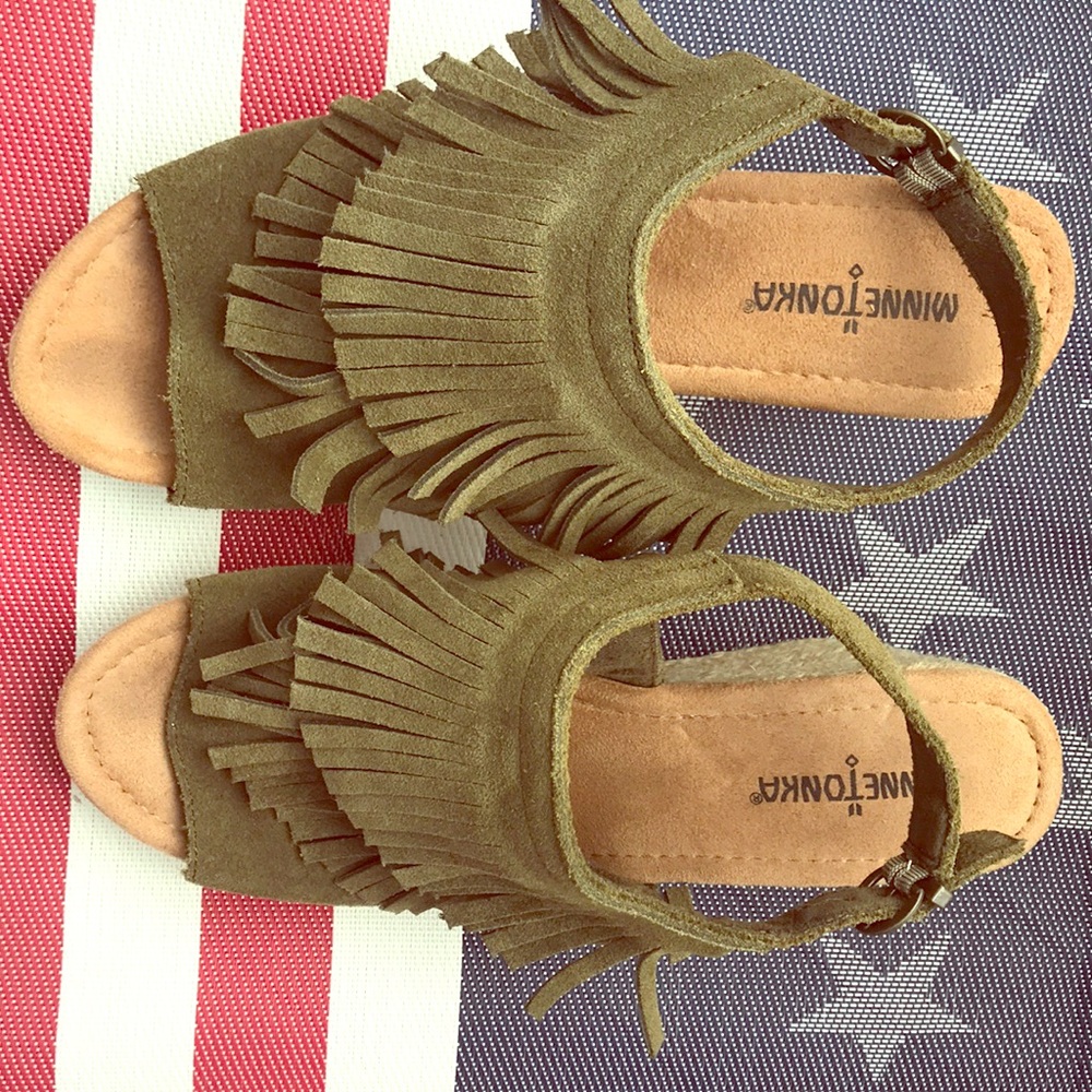 Suede Minnetonka espadrille wedges